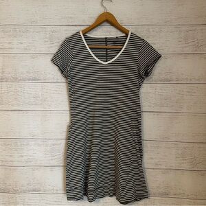 Toad & Co Marley Dress.